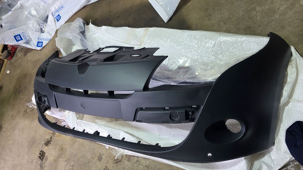 Zderzak spojler przód renault megane 3 III  08-12 nowy oryginał