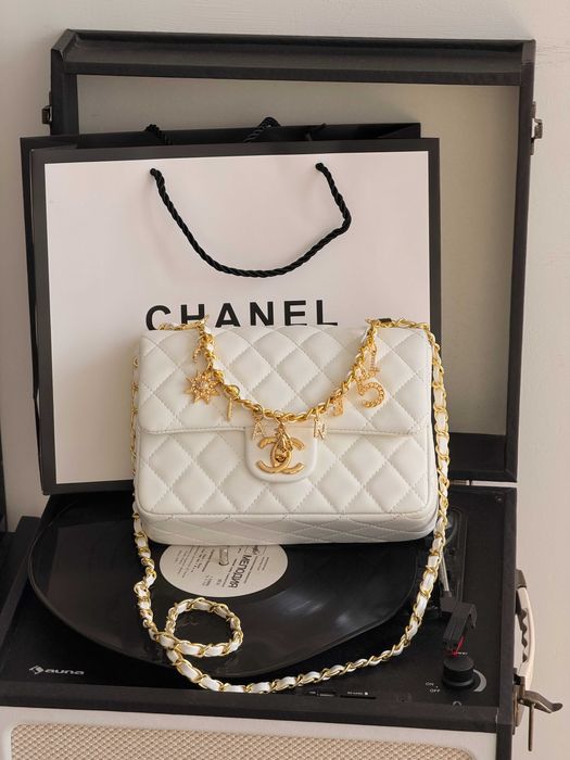 Сумка Chanel Mini Lambskin Coco через плече крос боді Шанель