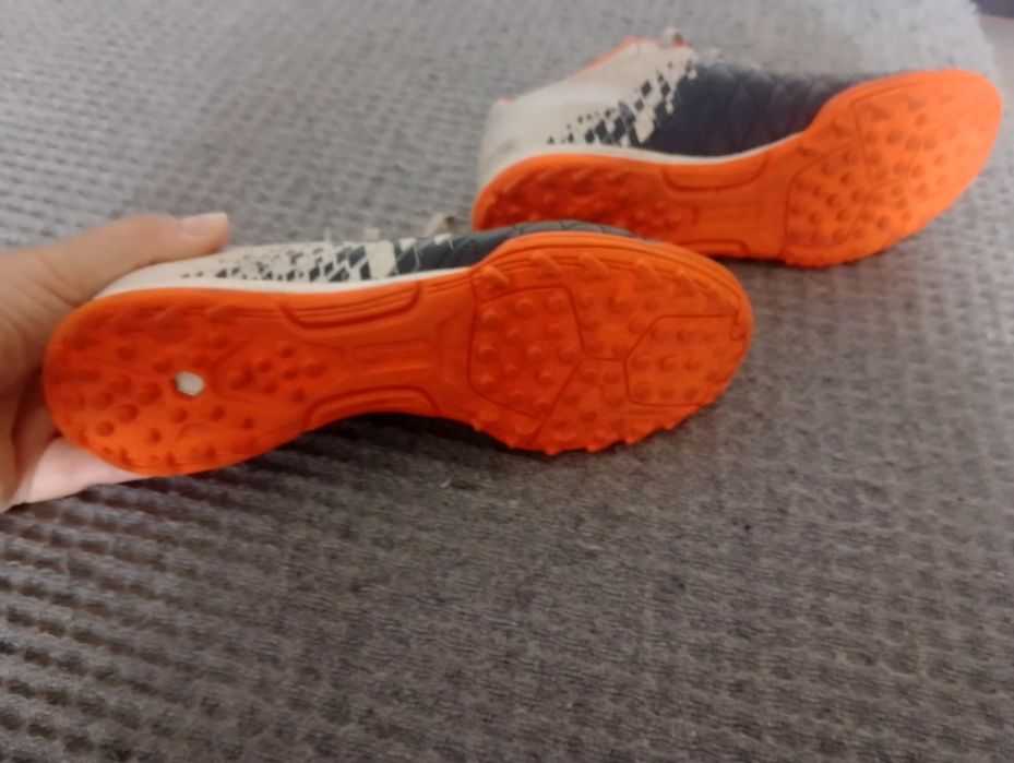 Halówki Kipsta Decathlon