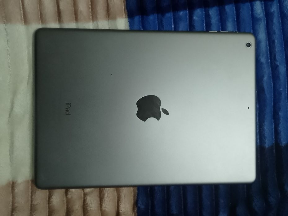 iPad Air 1 на 16 Гб