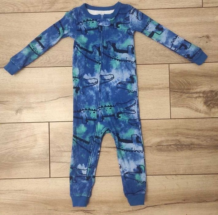 Дитяча зимова курточка Mango. Жилетка Бембі. Чоловічок Carters