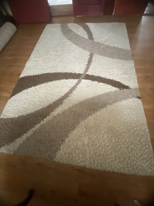 Продам ковер 2/3 состояние нового