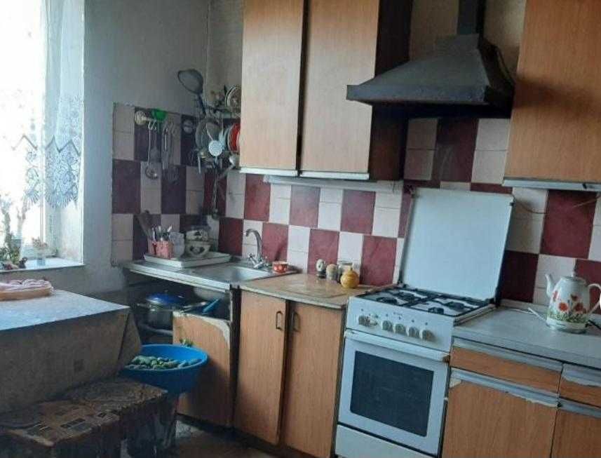 Продам 2-х этажный дом на два входа в с. Александровка