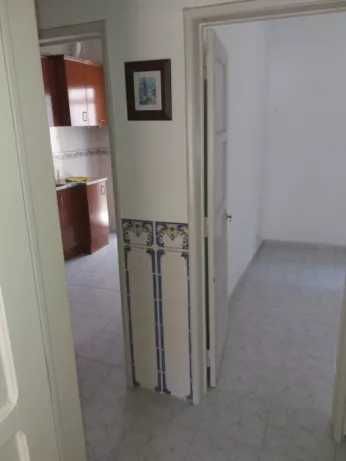 T1 + 1 BAIXA DA BANHEIRA