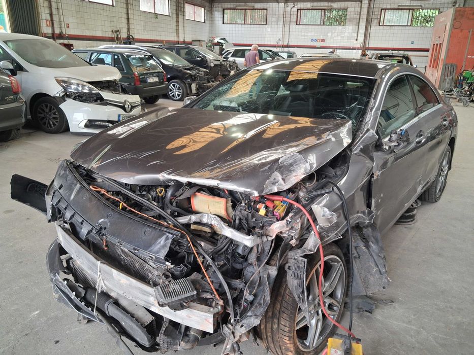 Salvado Mercedes-Benz CLA 220 Cdi de 2018