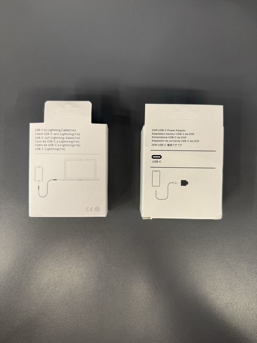 Kostka USB-C + Kabel Lightning do iPhone