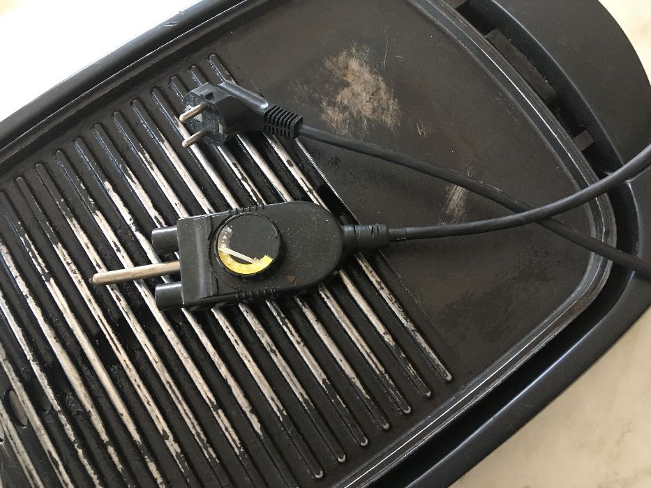 Grelhador eléctrico Ariete