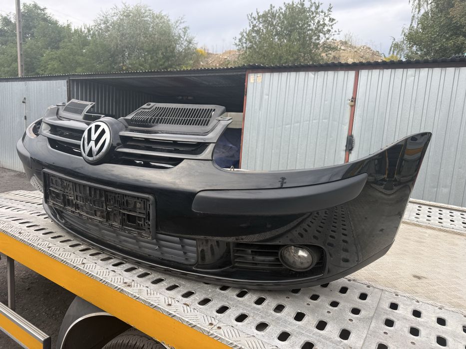 Zderzak Vw. Golf 5.