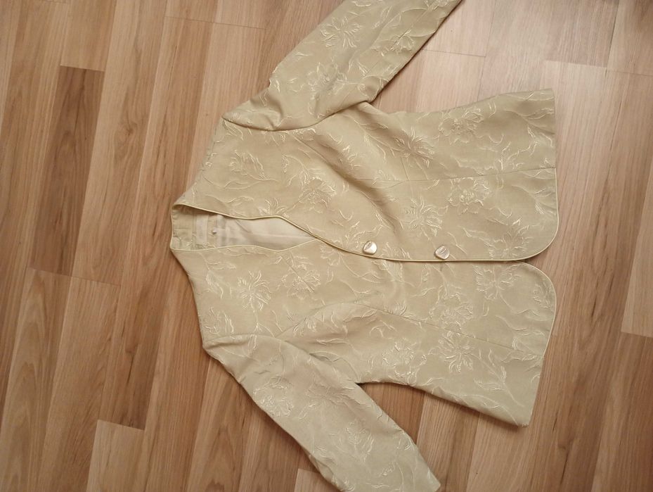 Zielony żakiet mona rozmiar 44