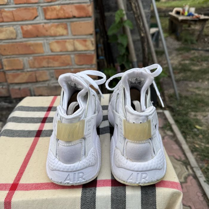 Кроссовки Nike Air Huarache White, 42,5 размер, Оригинал, Кросівки
