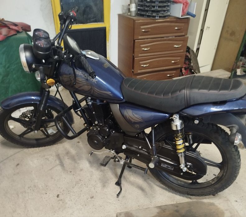 Продам майже новий мотоцикл