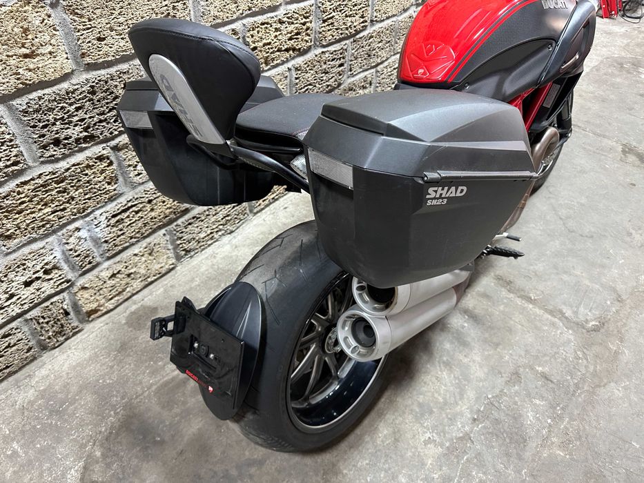 Ducati Diavel Carbon