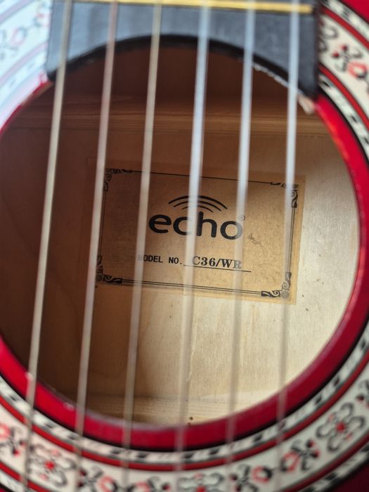 Dziecięca gitara akustyczna Echo