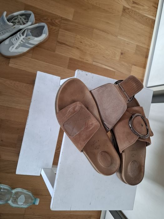 Klapki Tamaris comfort
