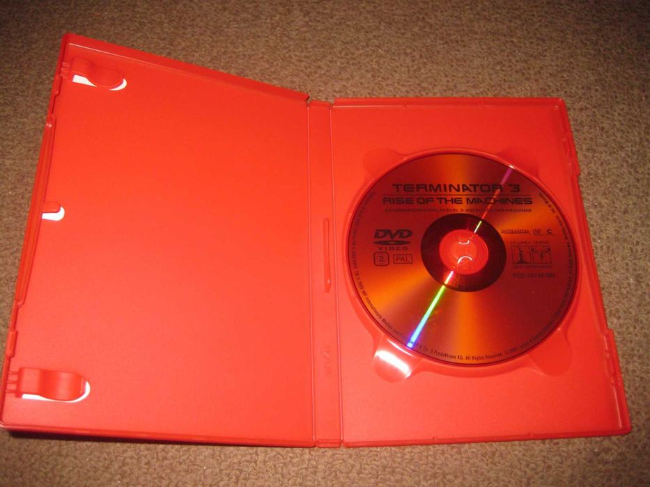 DVD "Exterminador Implacável 3- Ascensão das Máquinas"