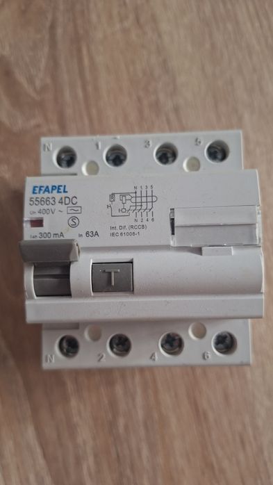 Interruptor diferencial EFAPEL 4P 63A 300mA (55663 4DC)