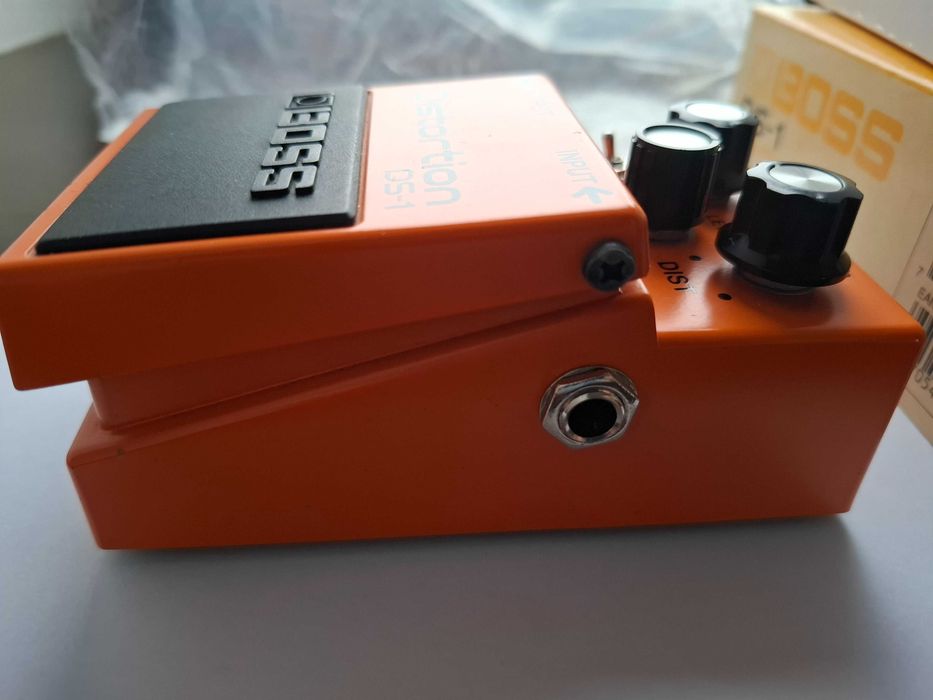 Педаль Boss DS-1 (modded) та Wampler Tumnus