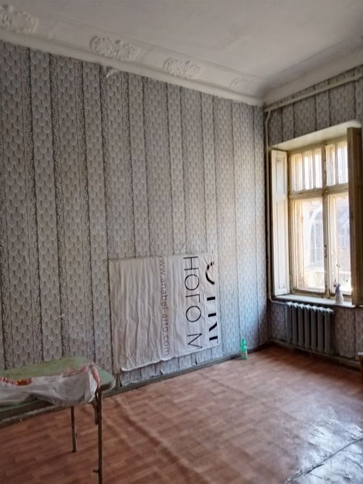 2 комнаты в коммунальной квартире