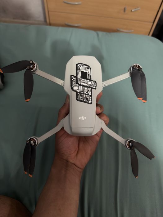 DJI Mini 4K with Remote Controller447402410373304320