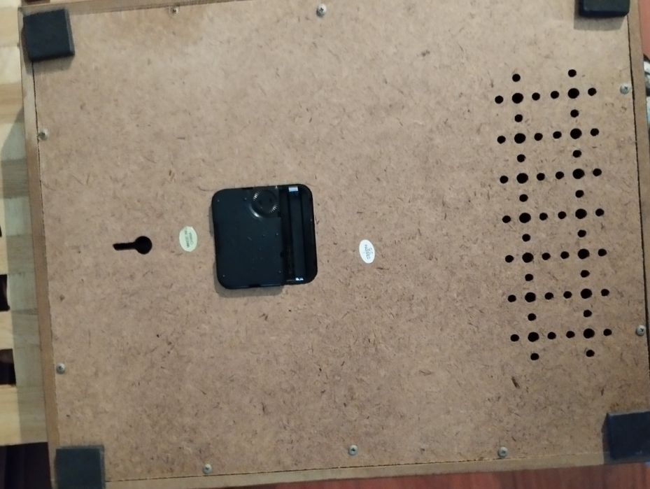 Airfield Levi's Wall Clock Relógio de Parede