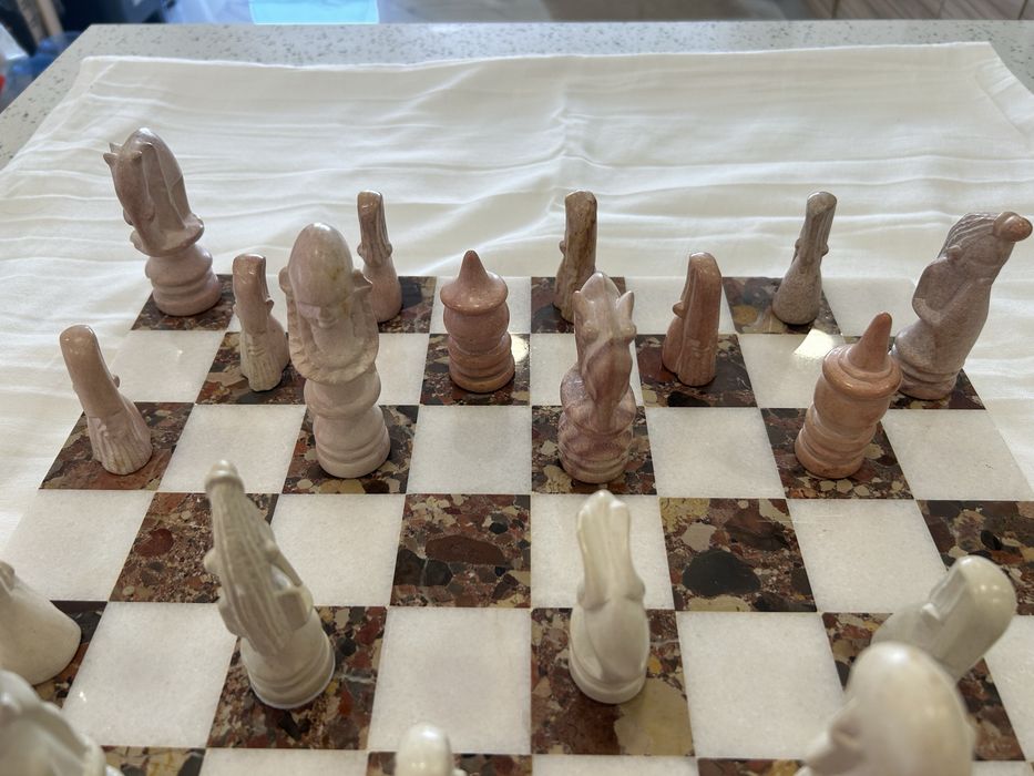 Jogo xadrez/ damas em pedra verdadeira