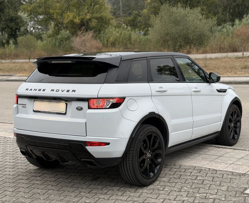 Range Rover Evoque 2.2SD4 R-Dynamic