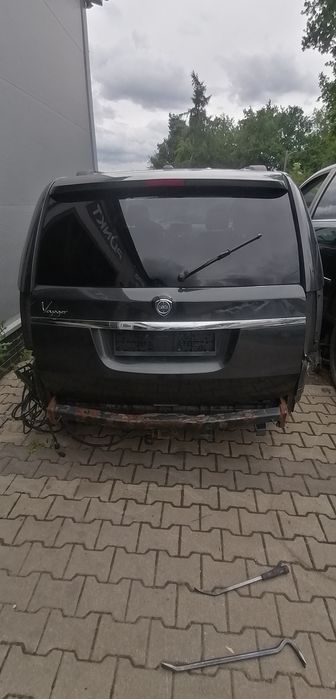Nakładka klapy tył Lancia Voyager
