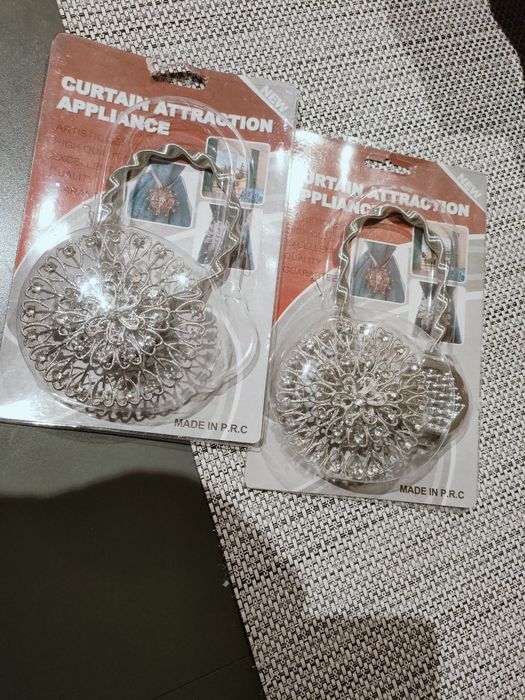 Spinki magnetyczne do firan i zasłon 2 sztuki