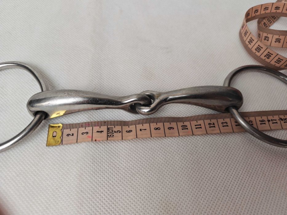 Wędzidło pojedyńczo łamane pełne 12.5 cm  15408