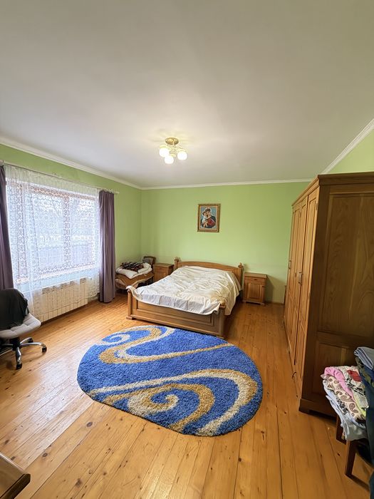 Будинок в Микитинці.