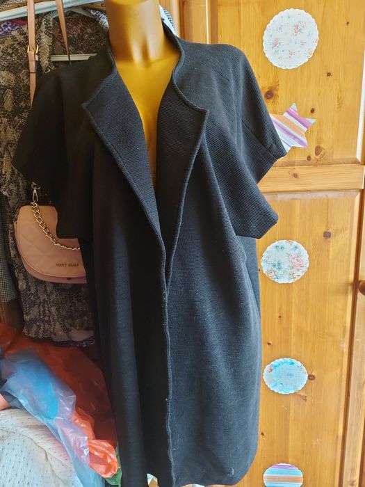 Narzutka damska czarna rozmiar 2XL/3XL