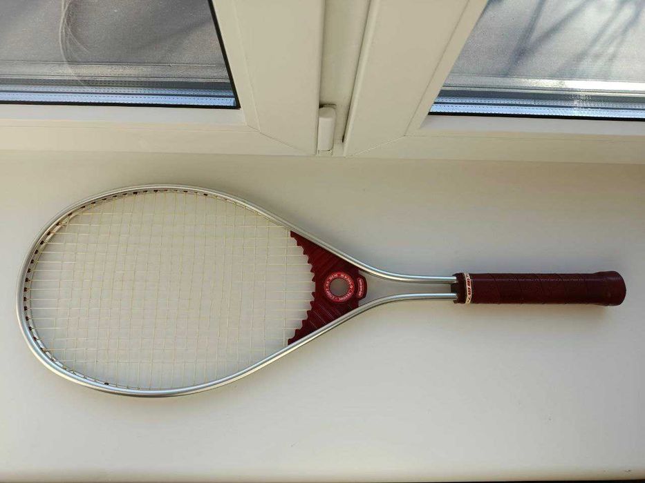 Ракетка для тенісу