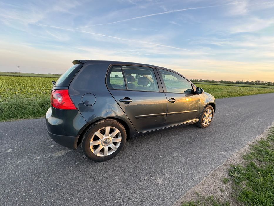 Sprzedam Golf V 1,9TDI
