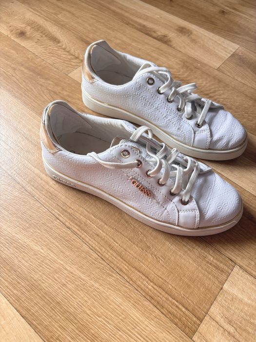 Buty Guess jak nowe