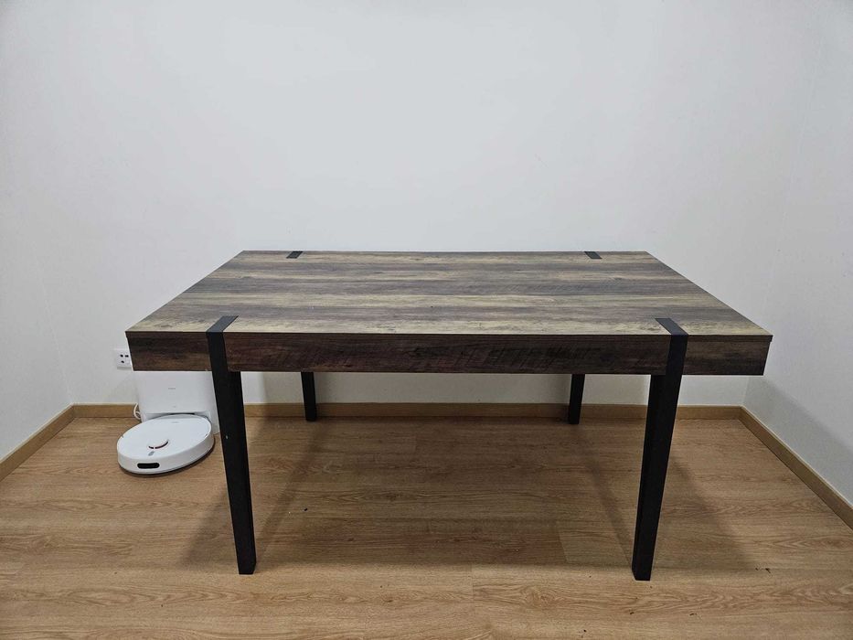 Mesa de jantar retangular SILVESTRE