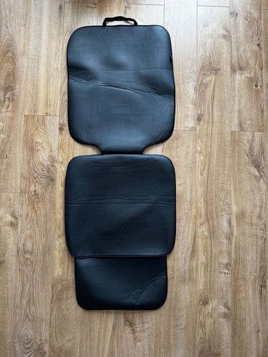 Fotelik dziecięcy -TAKATA MiDi i-Size Plus z bazą ISOFIX + Mata gratis