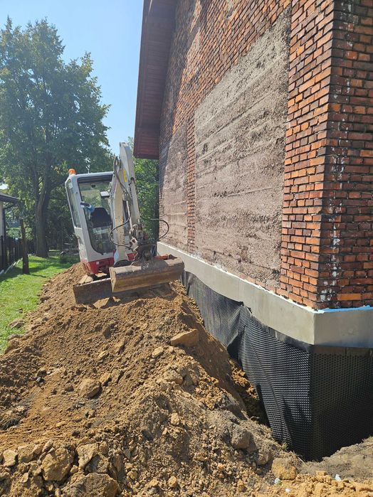 Usługi Minikoparka Roboty ziemne Koparka Wykopy Utwardzanie Równanie