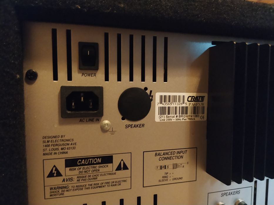 Sistema de Som Crate Pro Audio – Mesa PA6FX + 2 Colunas