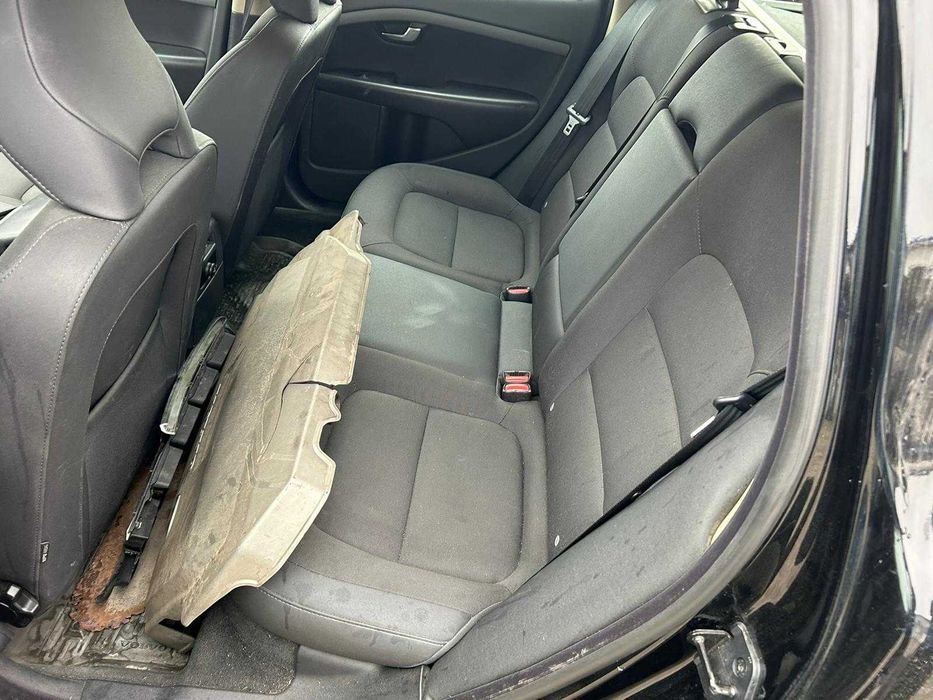 VOLVO V70 2.0 16v diesel kolor 019-26 części