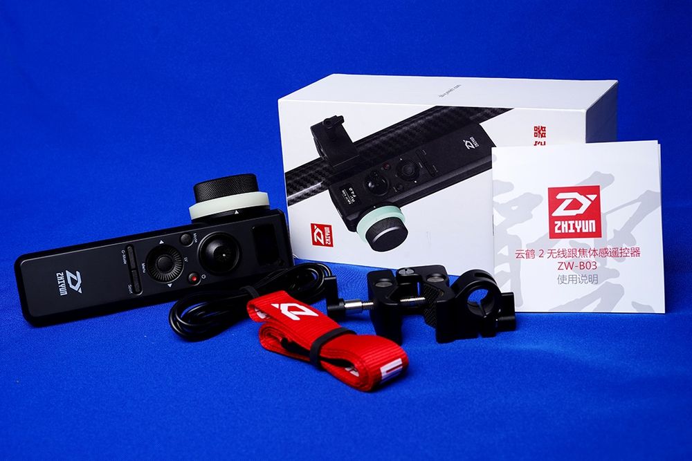 Comando para comandar o zhiyun Crane-2  a distância  novo em folha