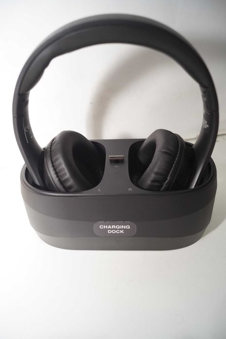 2003 Bezprzewodowe słuchawki tv dla seniora Bluetooth ze stacją