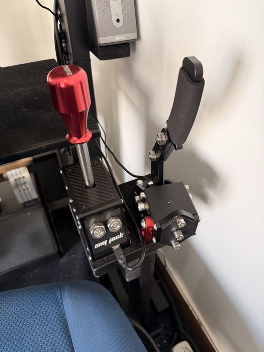 Simulador Thrustmaster T300 RS
