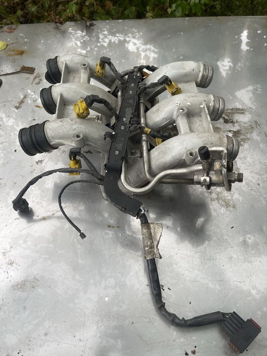Впускной коллектор Opel v2.5l