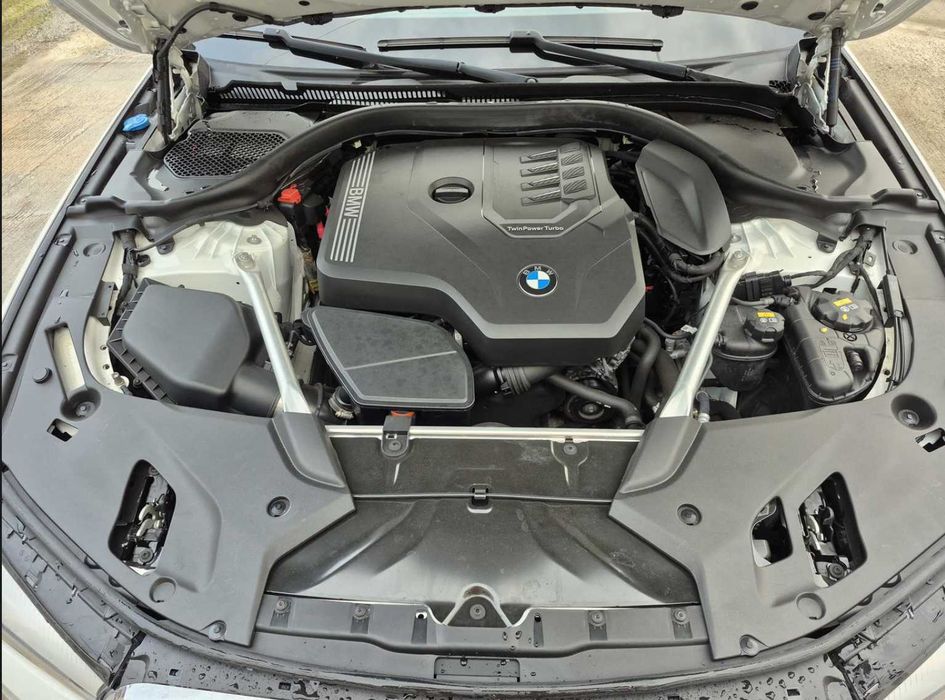 BMW 530 бензин 2020