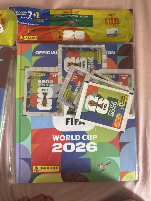 Mundial 2026 Panini capa dura + 7 saquetas e 1 cromo especial