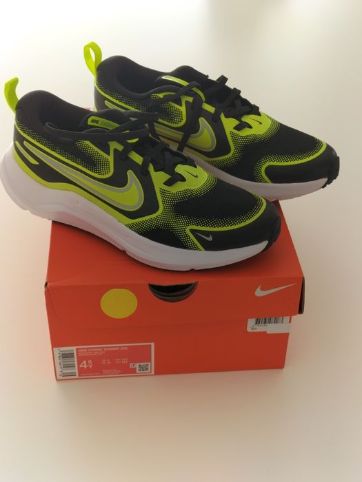 Nike cosmic run GS  36,5 Novas