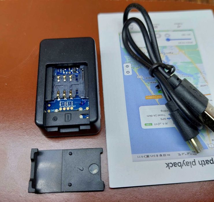 GPS Трекер 3в1 микрофон геометка, гпс локатор - карта STM-070 Global