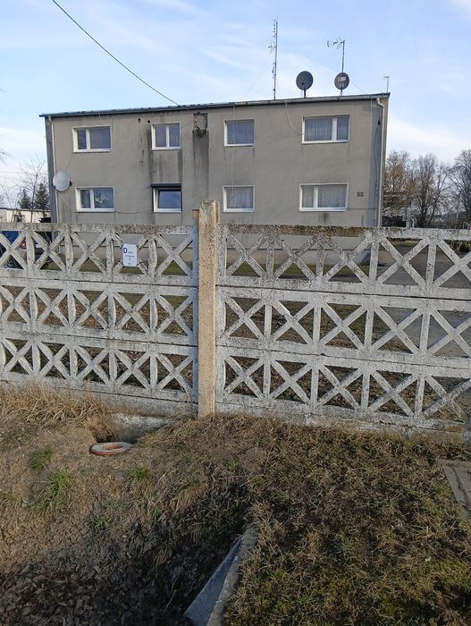 Oddam za darmo płot betonowy 40 metrów