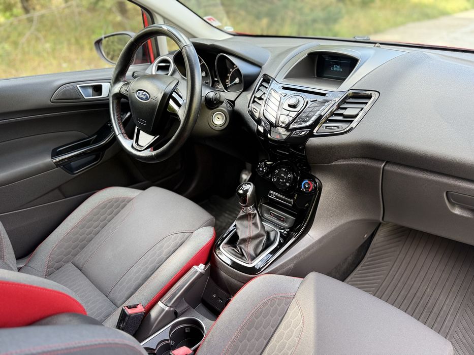 Ford Fiesta/Rot Edition/Benzyna/