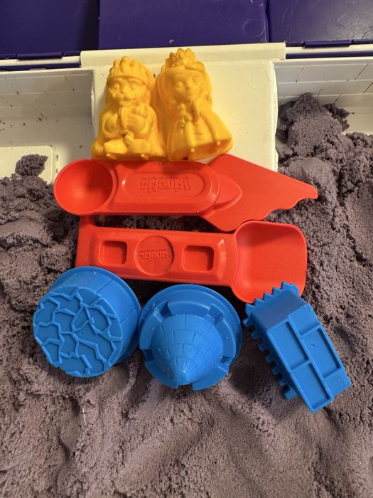 Piasek i piaskownica Kinetic Sand